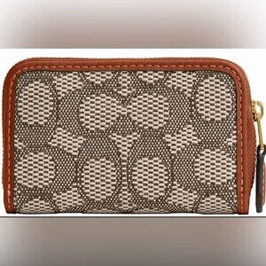 [Coach] essential small zip around card case wallet